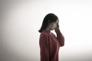 生理前症候群(PMS)の原因